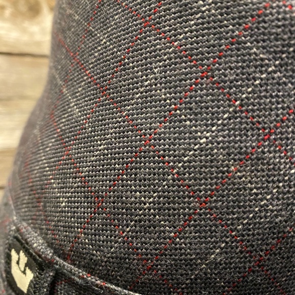 Goorin Bros Fedora in Grey with Burgundy and White Hatching - Like New, Size M - Picture 5 of 8